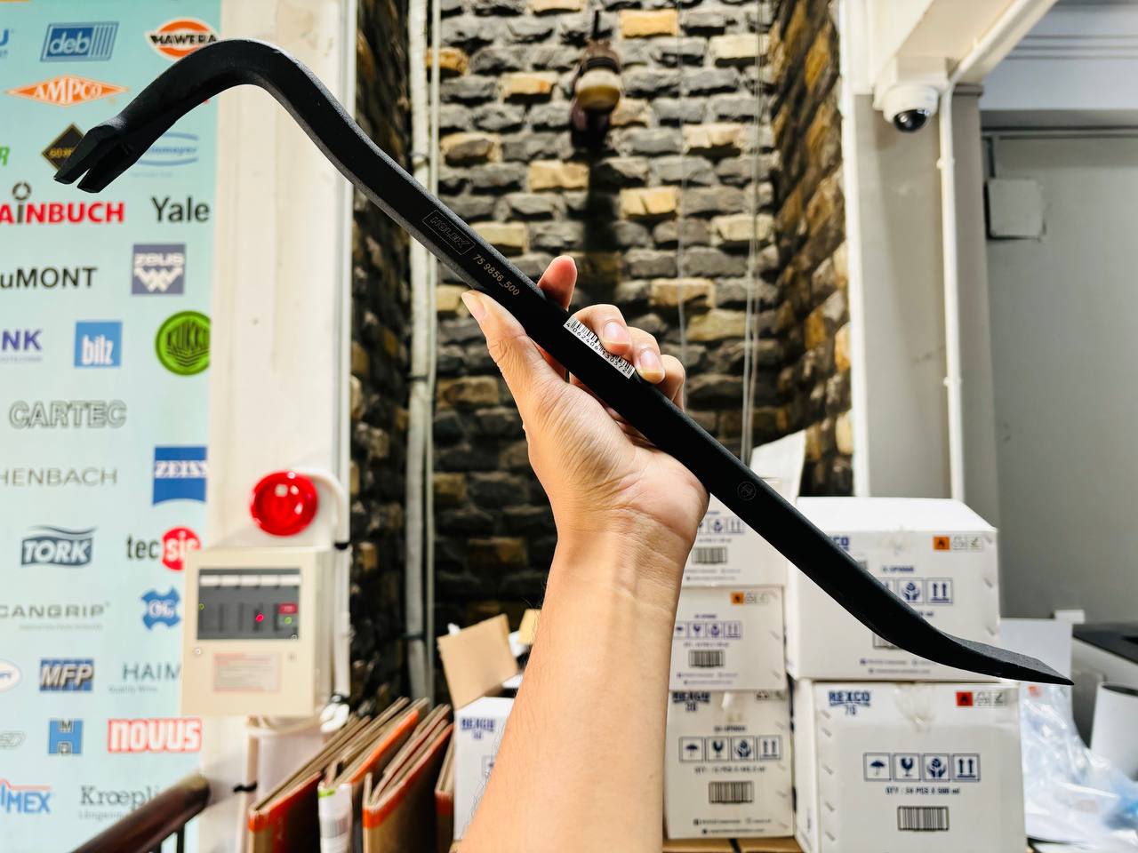 Cây nạy gạt đinh Holex dài 500mm 759856 Cây nạy gạt đinh Holex dài 500mm 759856
